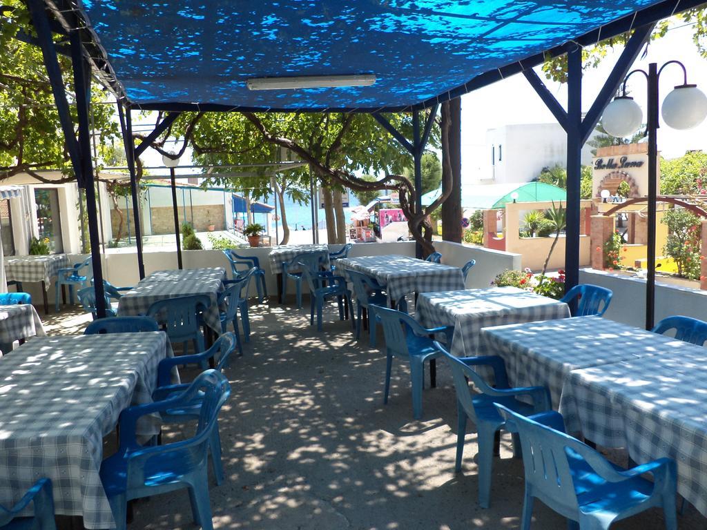 To Kamari Apartment Paralia Agias Foteinis Luaran gambar