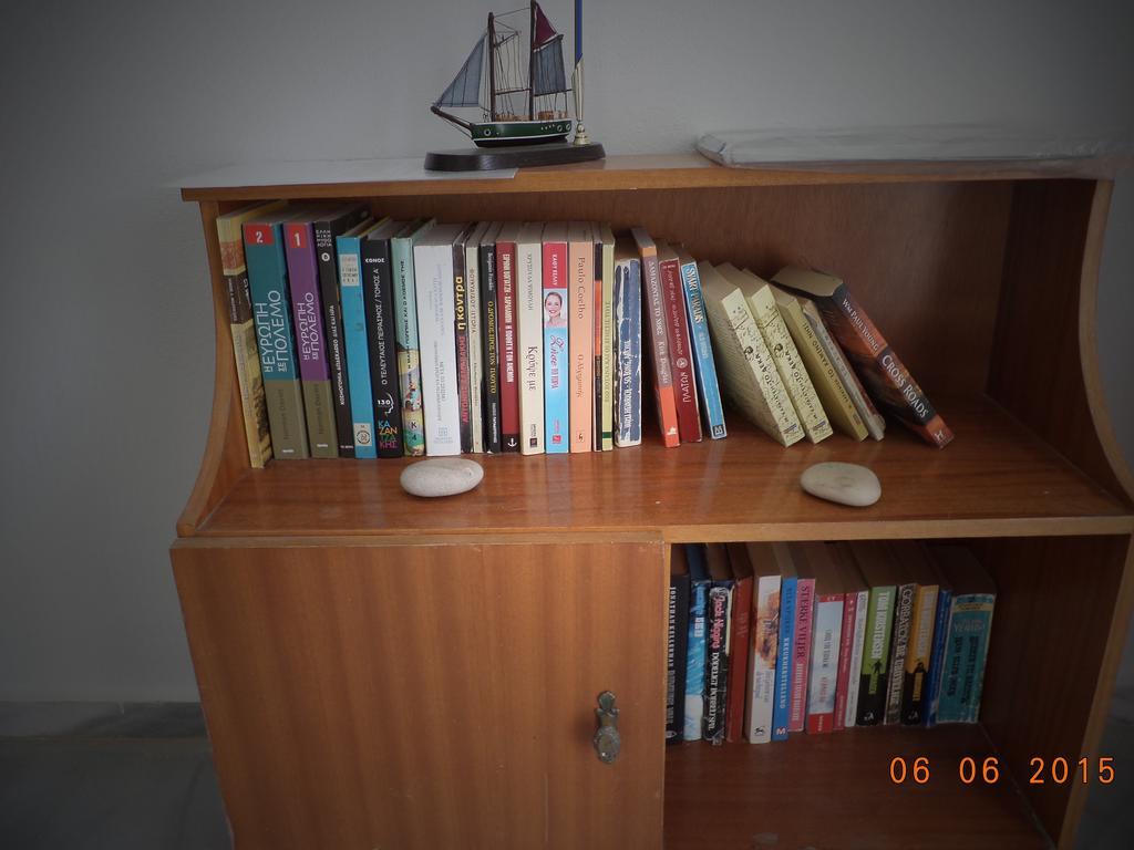 To Kamari Apartment Paralia Agias Foteinis Luaran gambar
